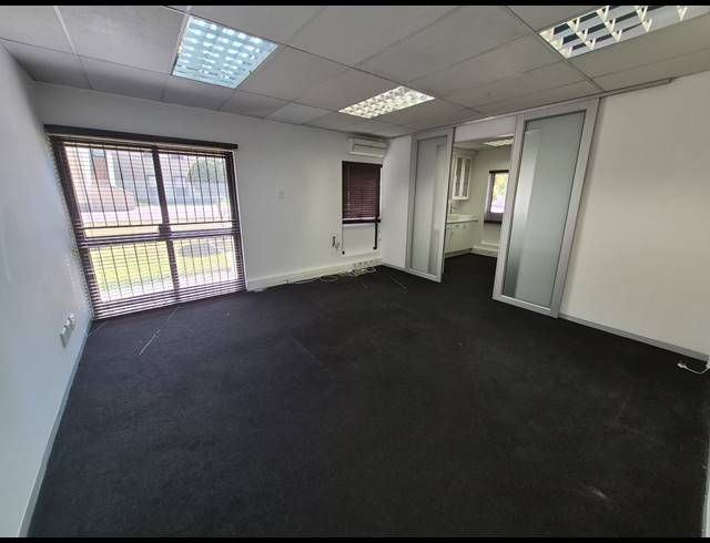 380M² OFFICE TO LET IN WOODMEAD